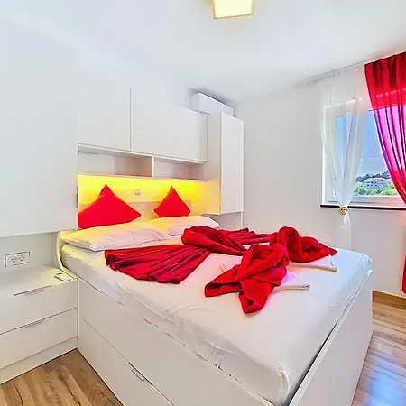 Palma-1 By Interhome Stanići